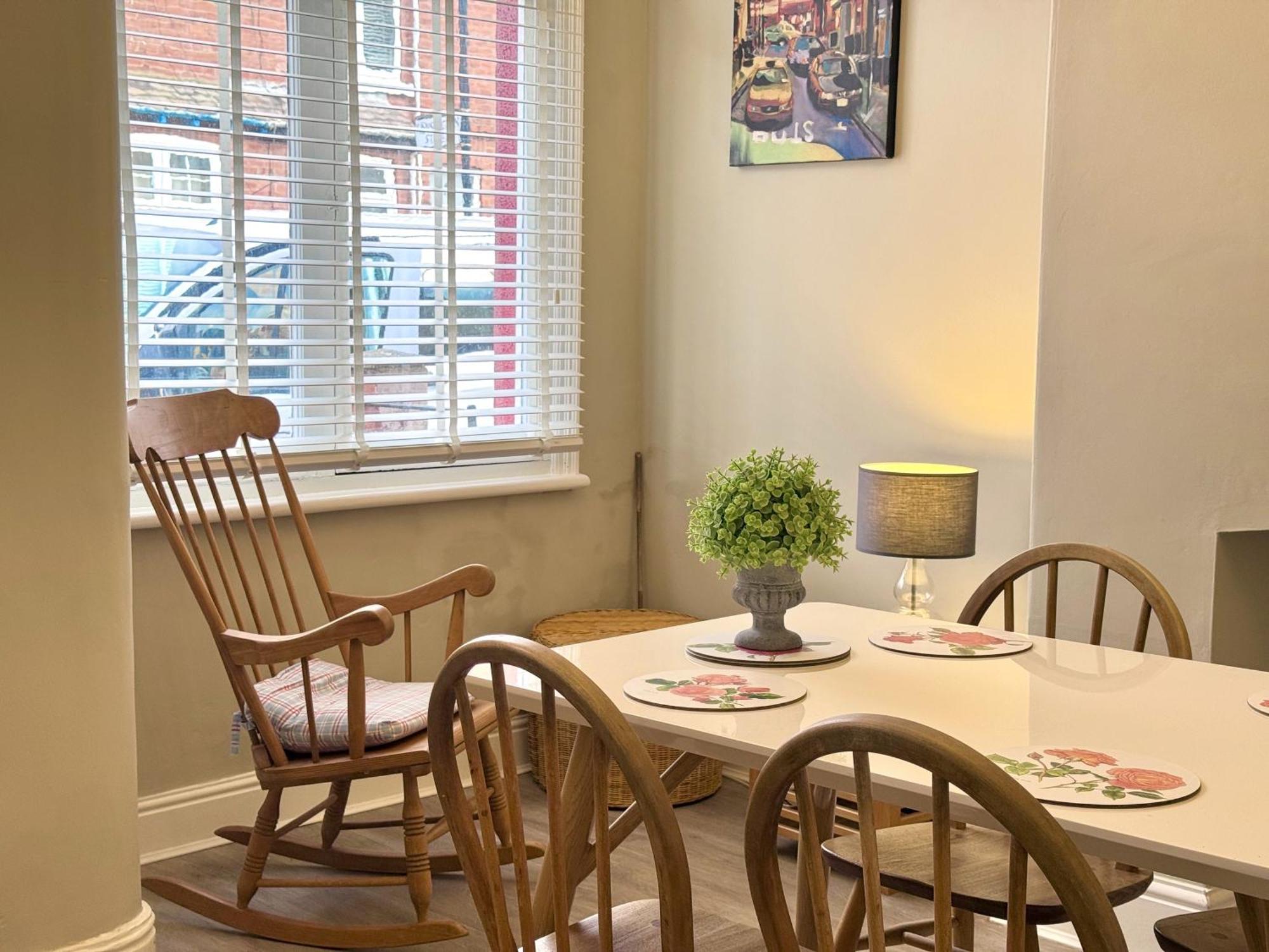 The Balmoral Close To The Racecourse Casa de Férias York